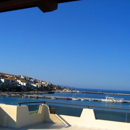 Elysee Hotel Sitia  Exterior photo